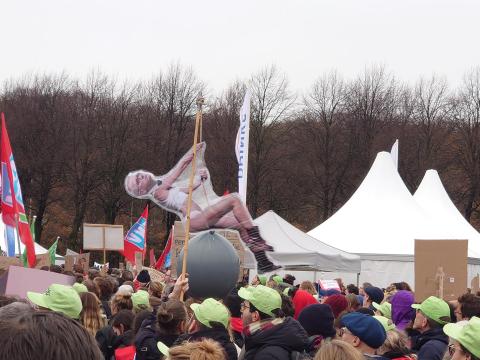 Mock image of Minister Eppo Bruins on a wrecking ball